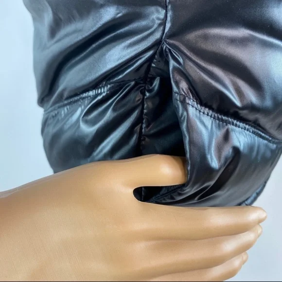 Old Navy Quilted Puffer Vest Knit Mock Turtleneck Shiny Black Size Small - Picture 3 of 10